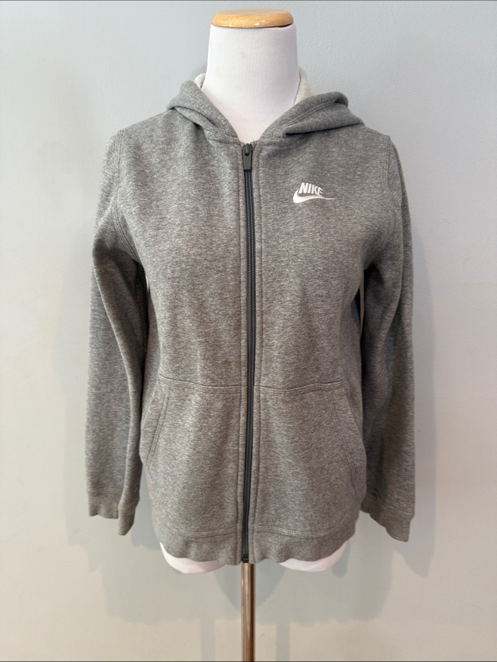 Nike kidsGrey Full-Zip Hoodie Jacket- Large